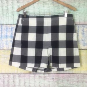 New Ann Taylor Size 10 Black White Plaid Shorts